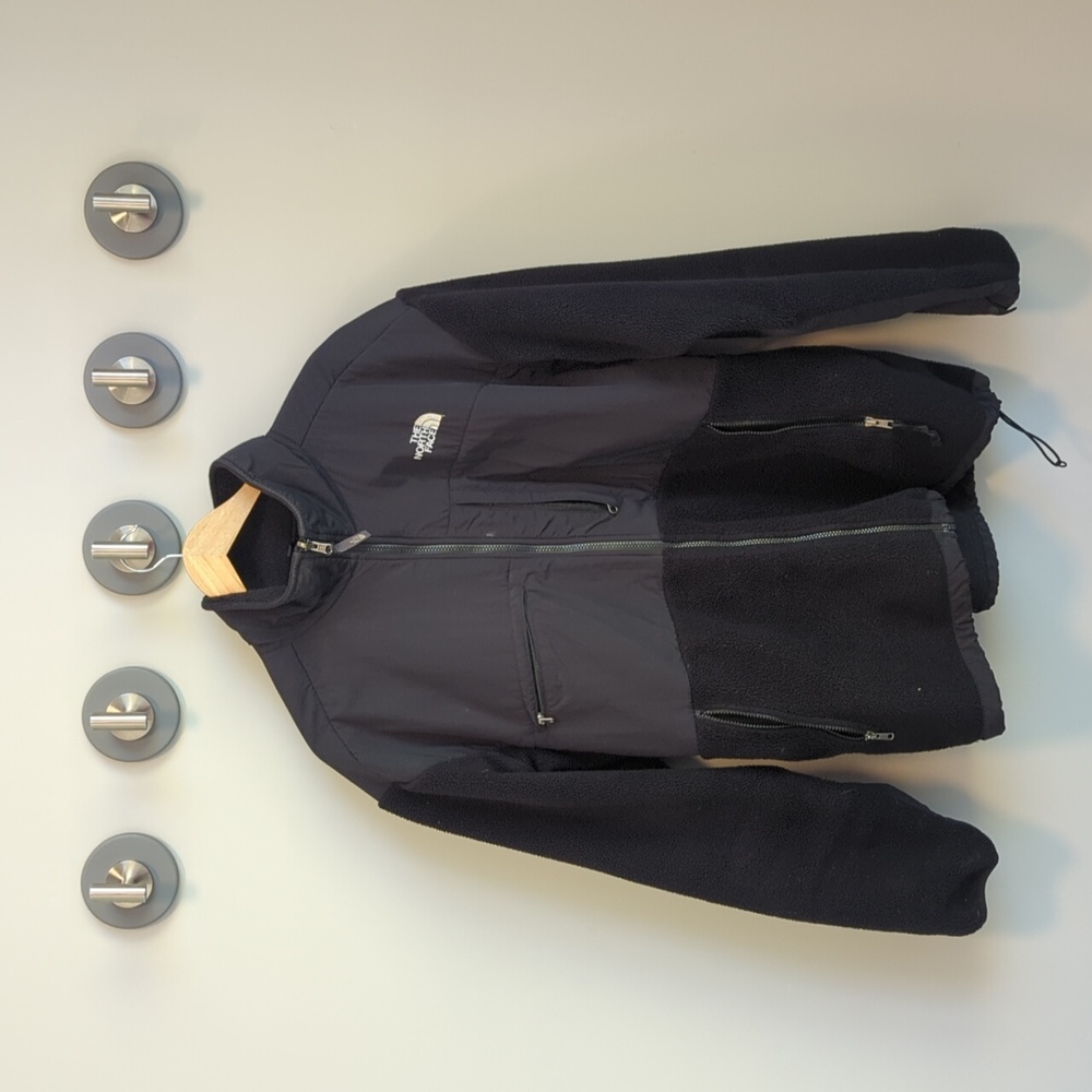 The North Face Men's Black Performance Jacket